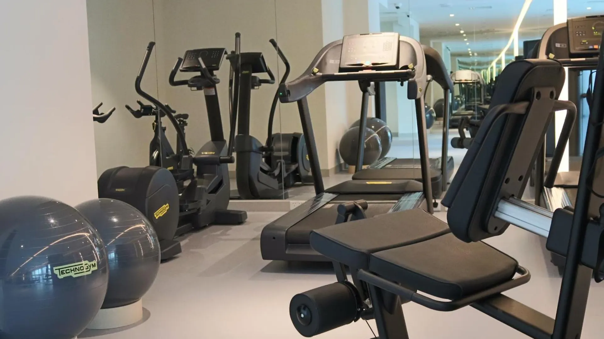 Condor Concept 7 - Jvc Dubai